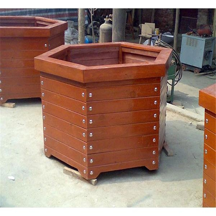 ����ľ����